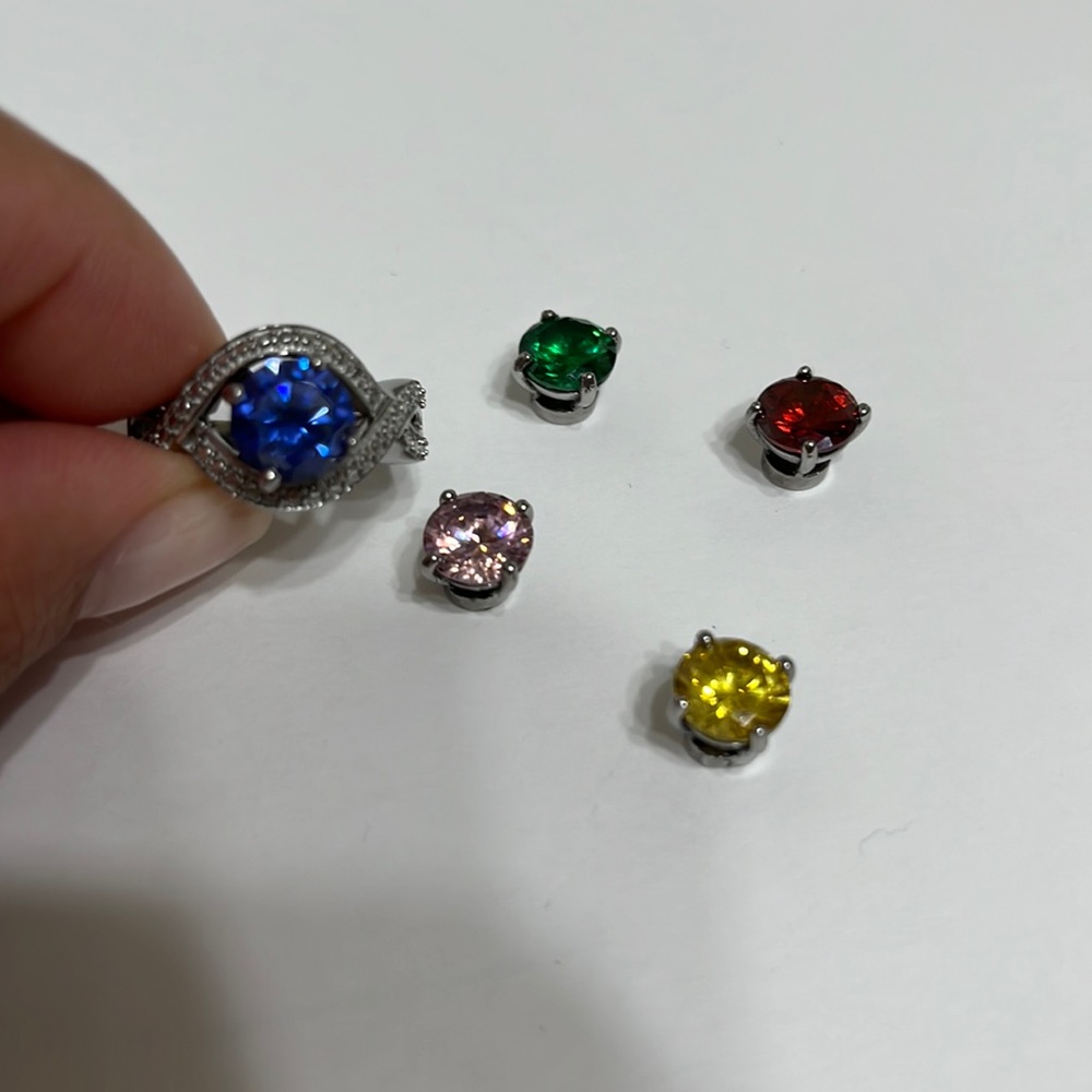 Magnet diamond ring